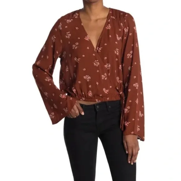 WE MY PEOPLE Blouse - Picture 1 of 8